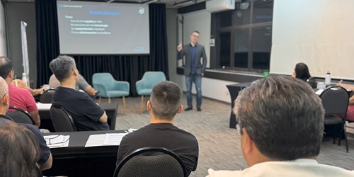 Auditório Jung — capacidade 110 pessoas, ideal para grandes eventos